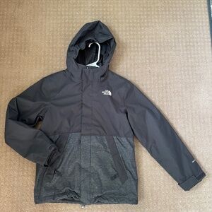 The North Face Vortex Triclimate Jacket Boys' Gray, M 10/12 (like new)